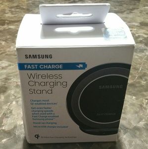 Samsung Wireless Charging Stand
